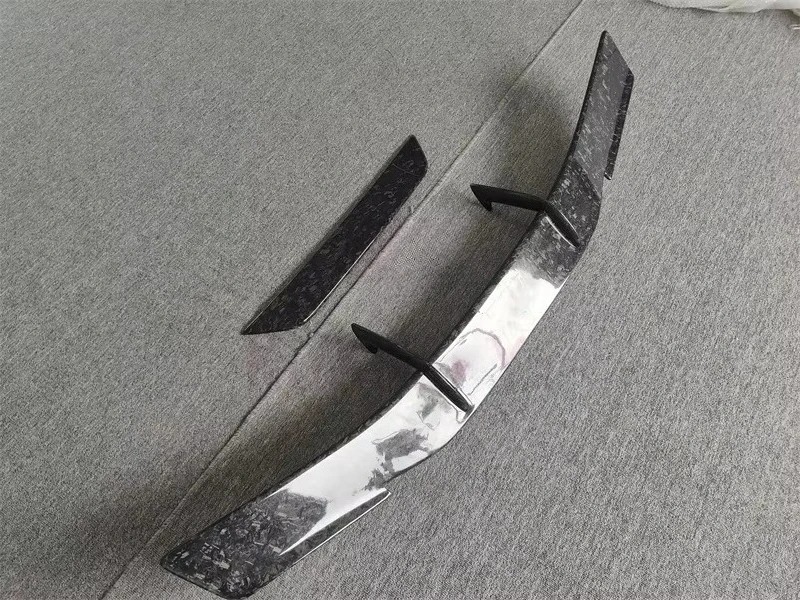 Used for Hurcan LP580 LP610 N Style High-quality Forged Grain Carbon Fiber Rear Spoiler Body Kit
